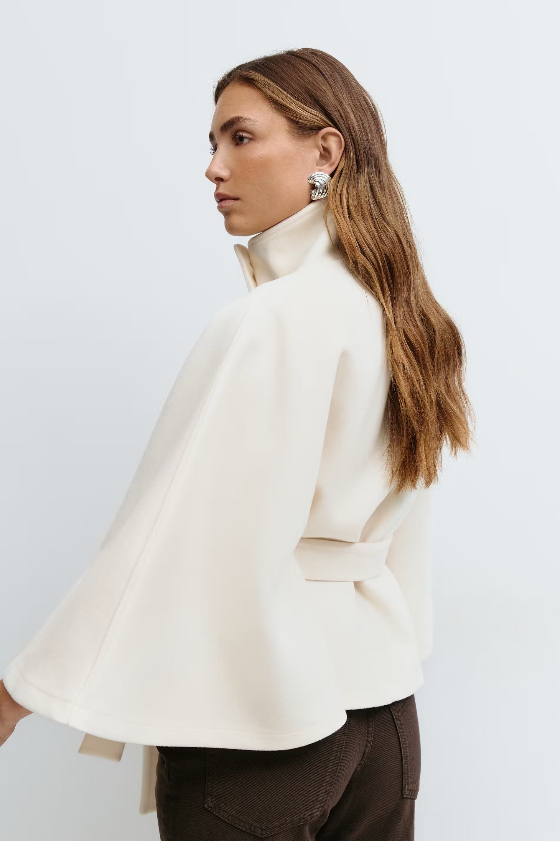 Mivaru I Viral Belt cape jacket