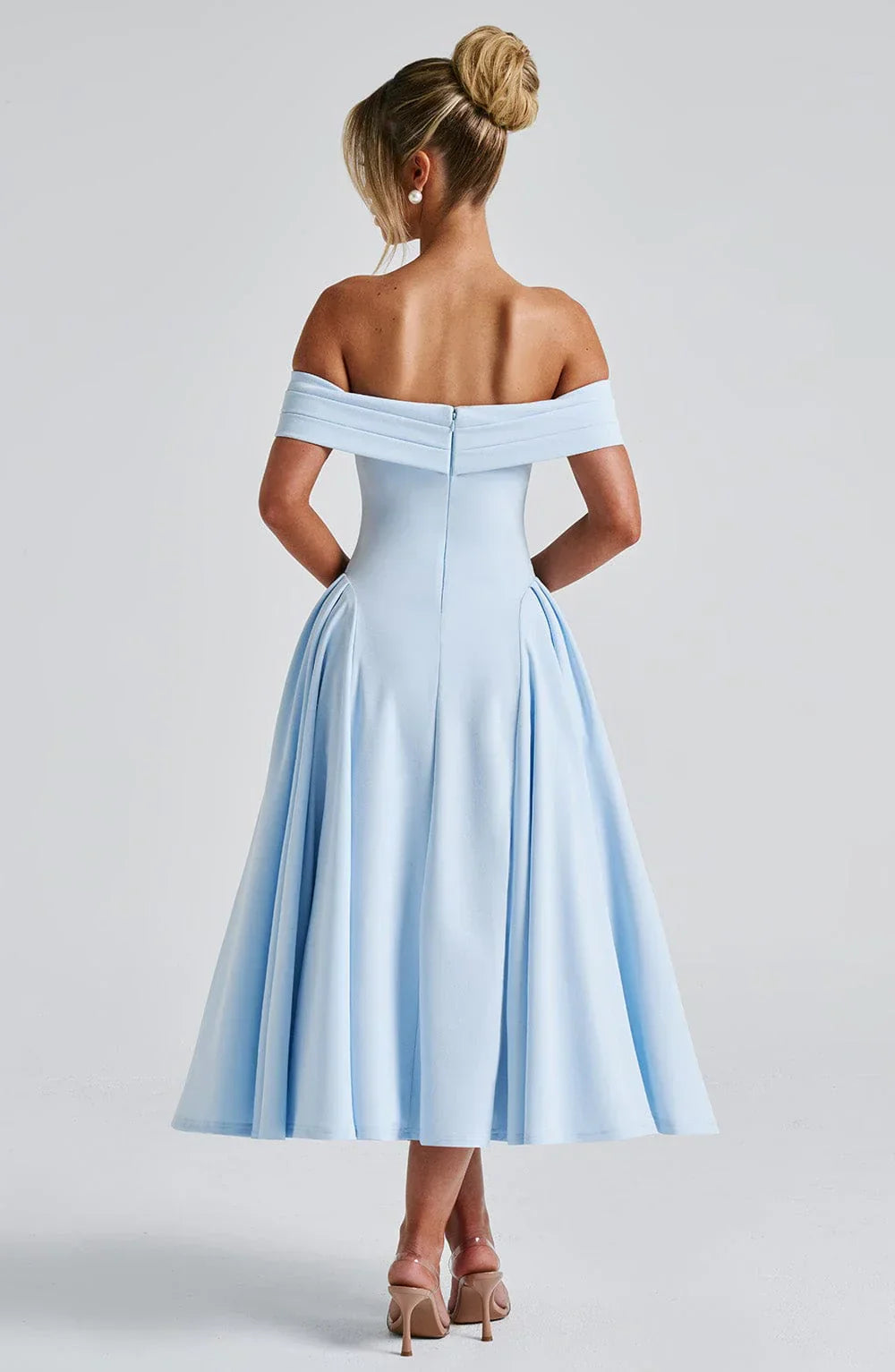 Alexander Saint Effortlessly Elegant Midi Dress