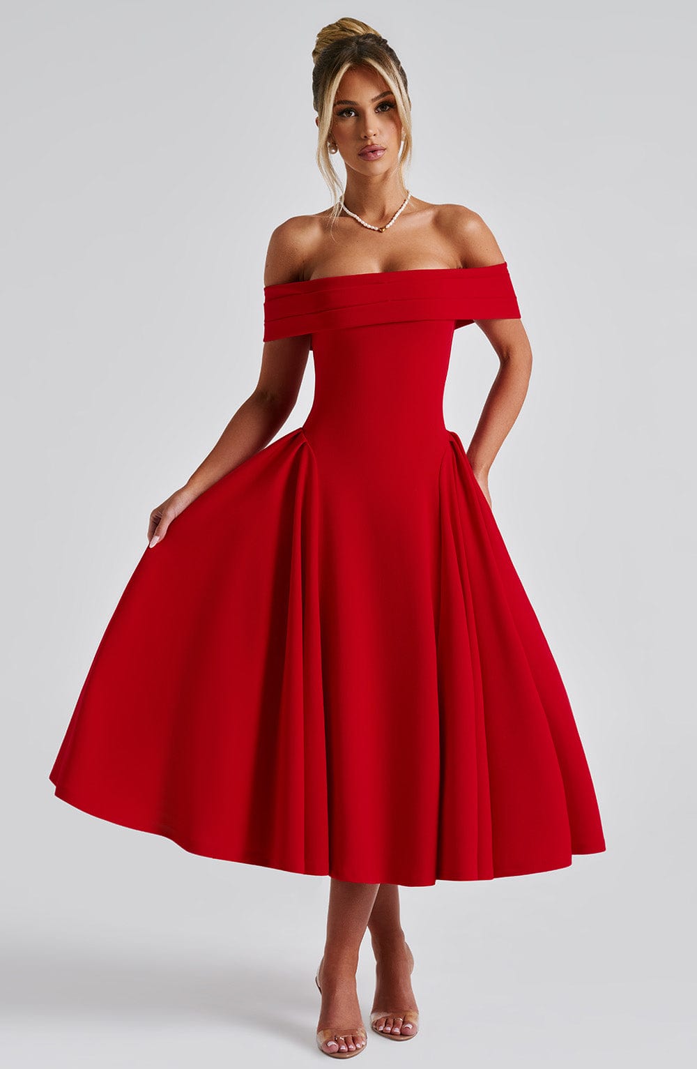 Alexander Saint Effortlessly Elegant Midi Dress