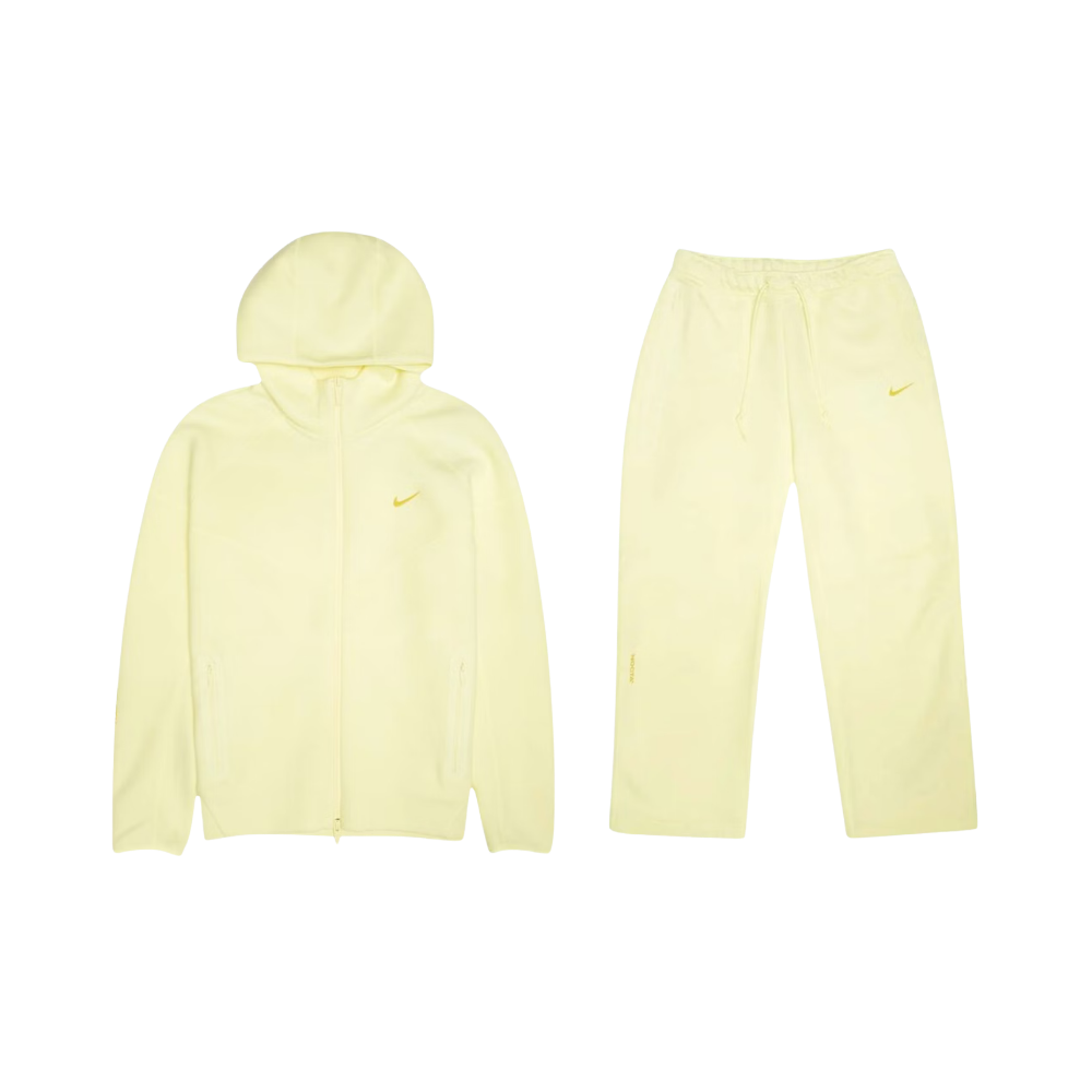 VIRAL TRACKSUIT